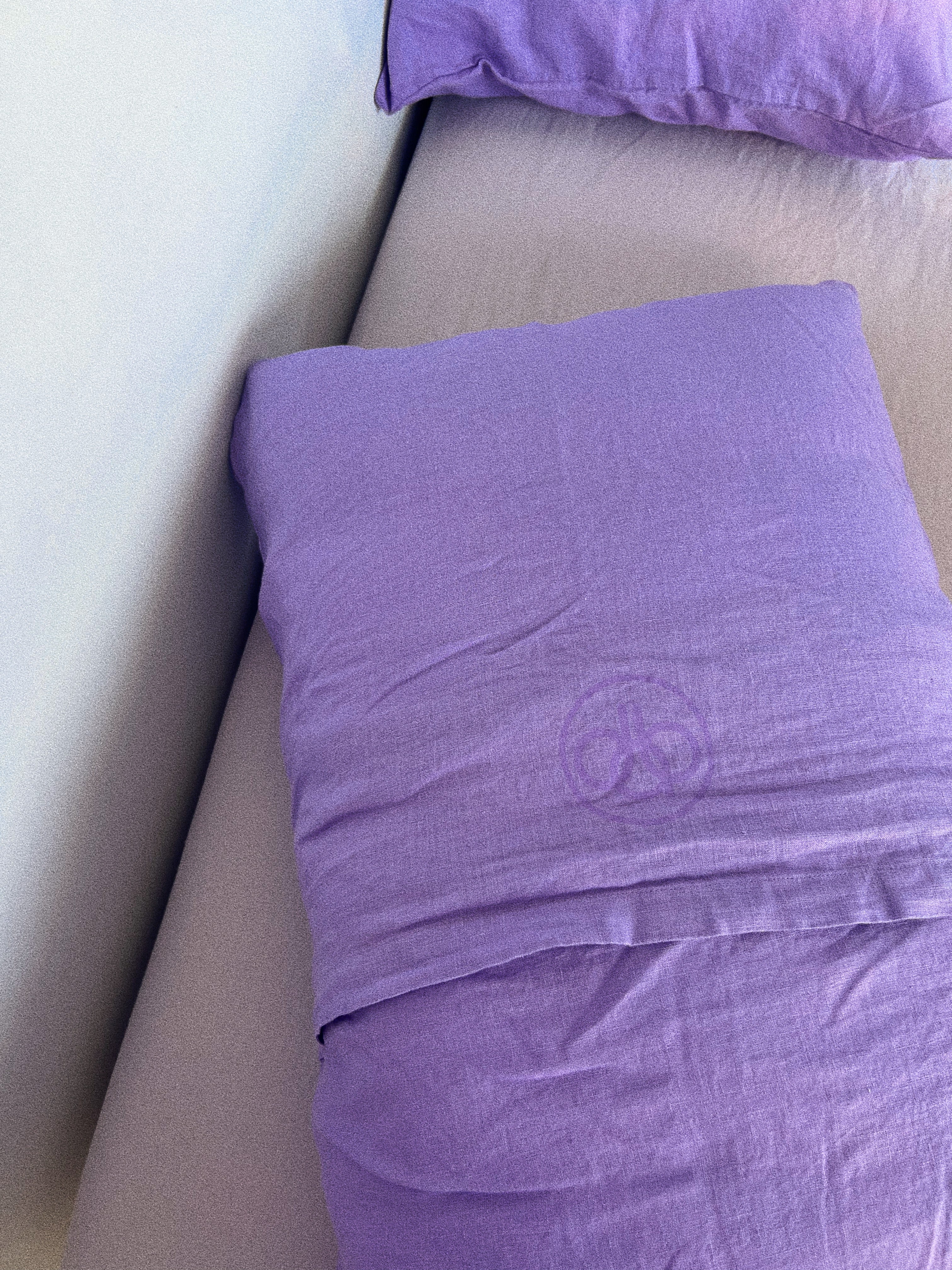 pillowslip set .lavender linen