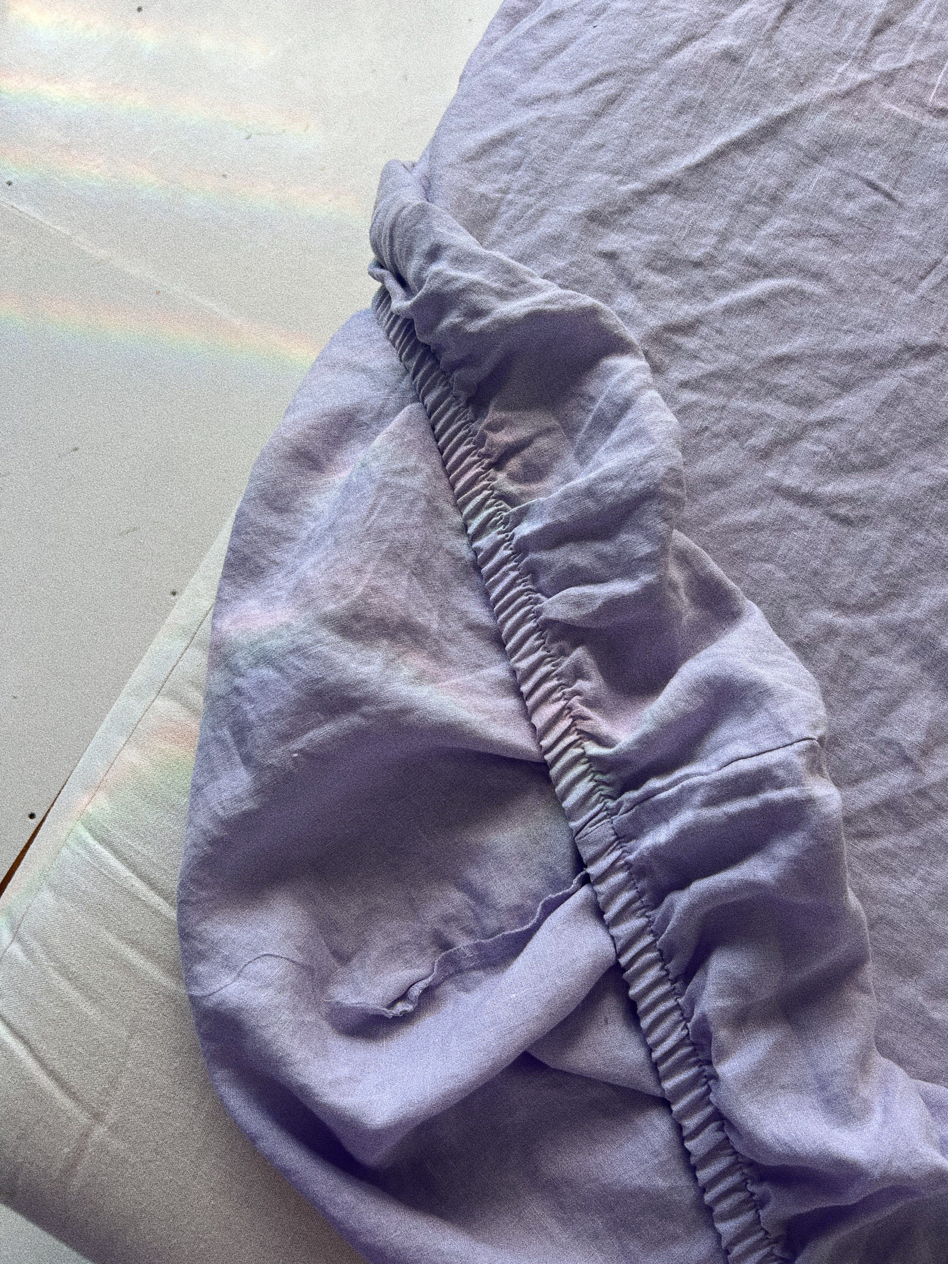 fitted sheet . lilac wine linen