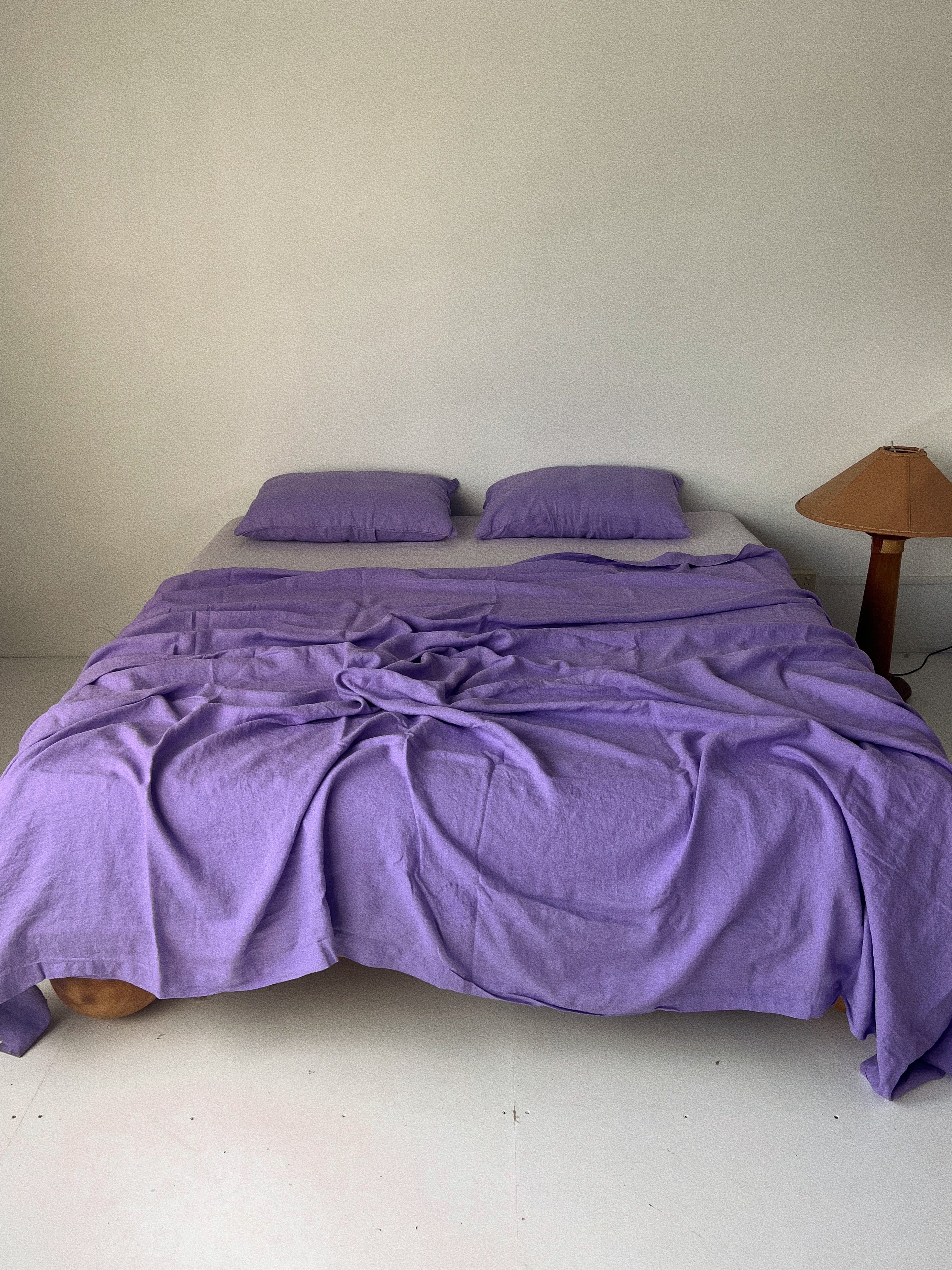 bed cover sheet . lavender linen