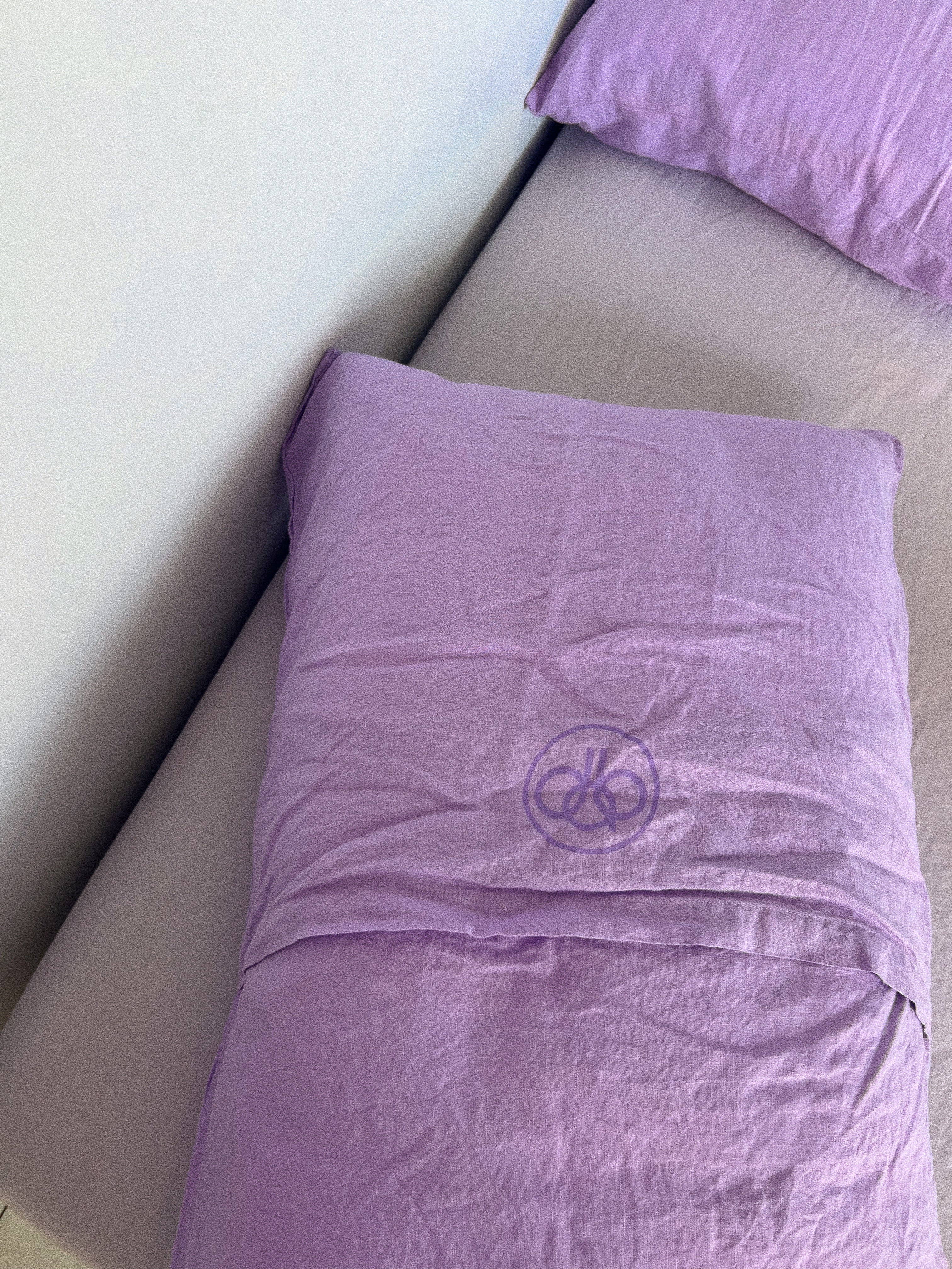 pillowslip set . jacaranda linen