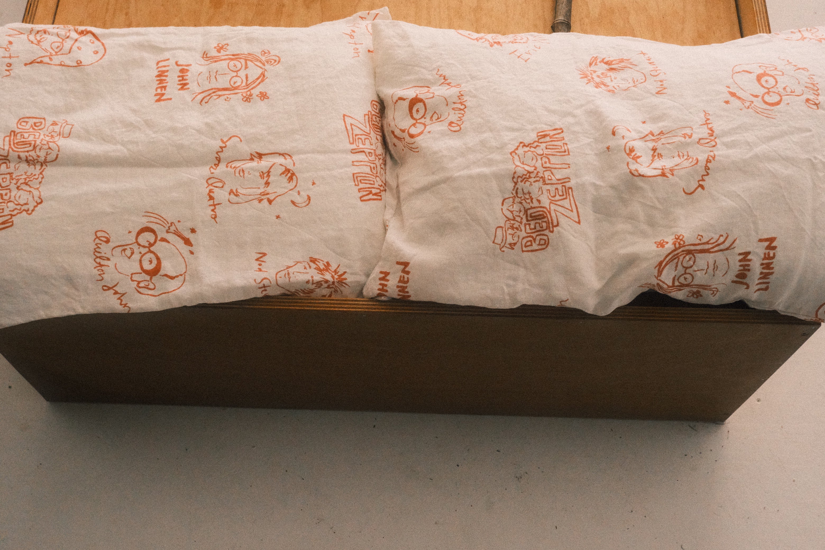 pillowslip set . rocknroll dreams