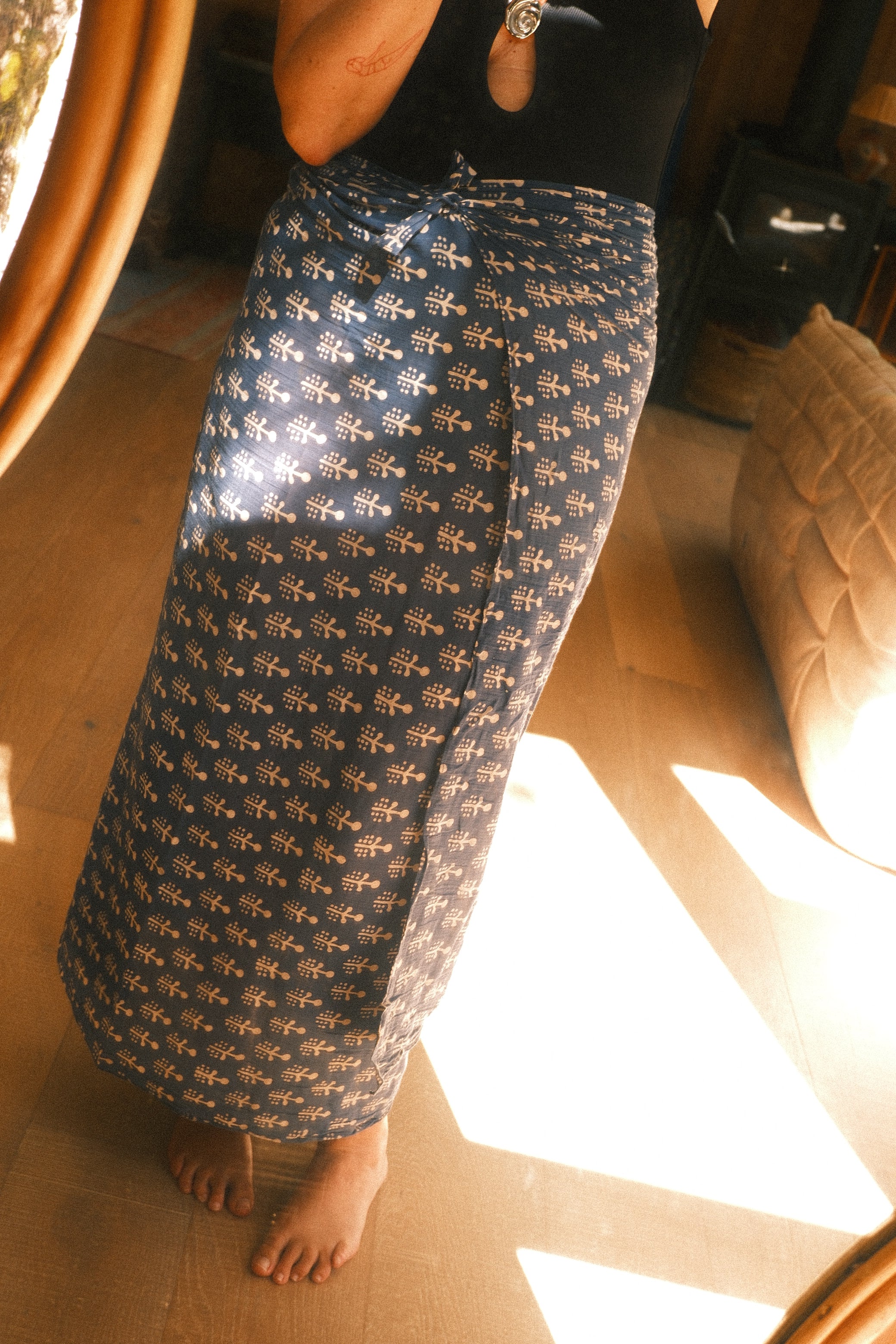 Sarong. Indigo Batik Plant