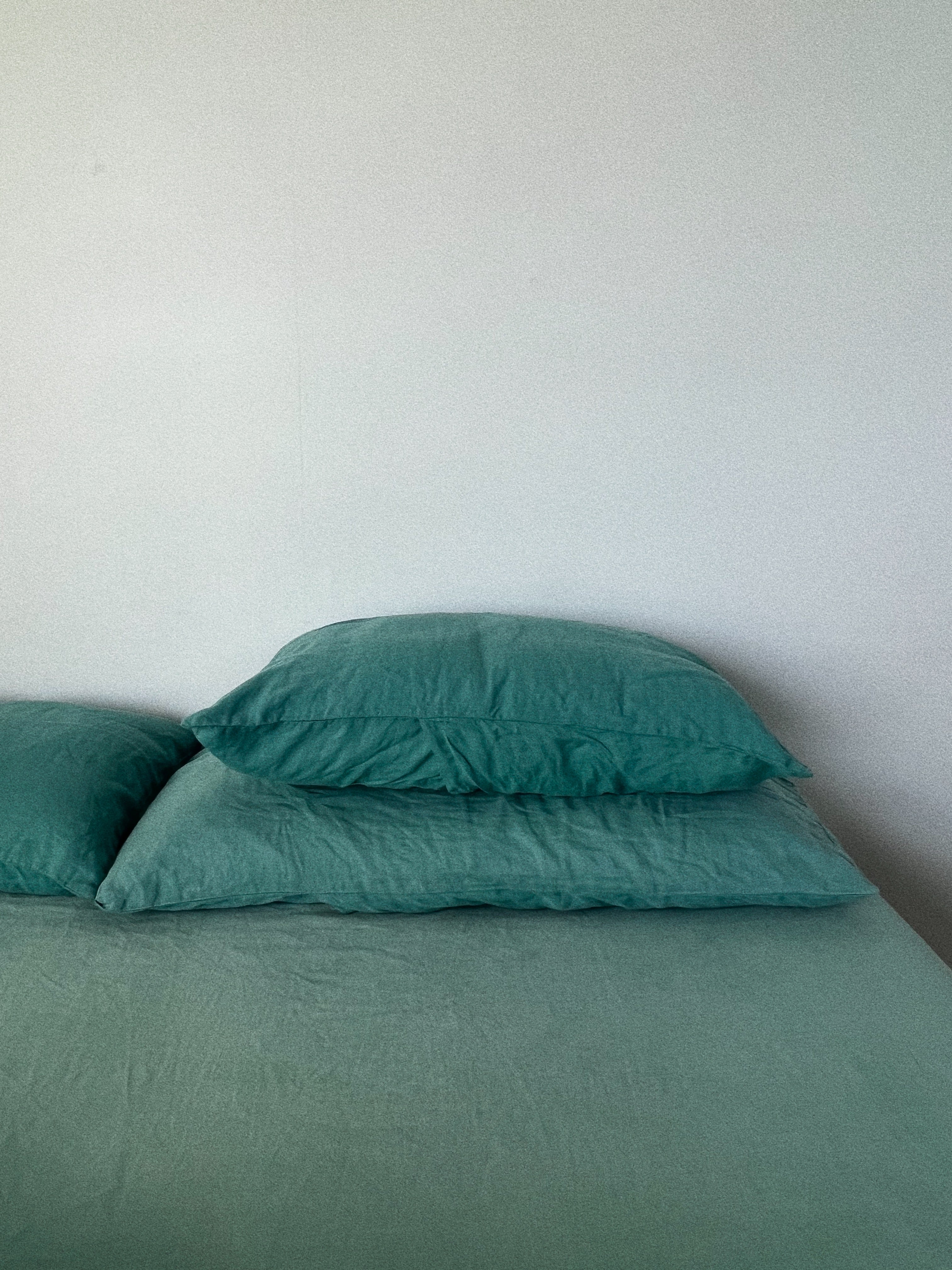 pillowslip set .teal linen