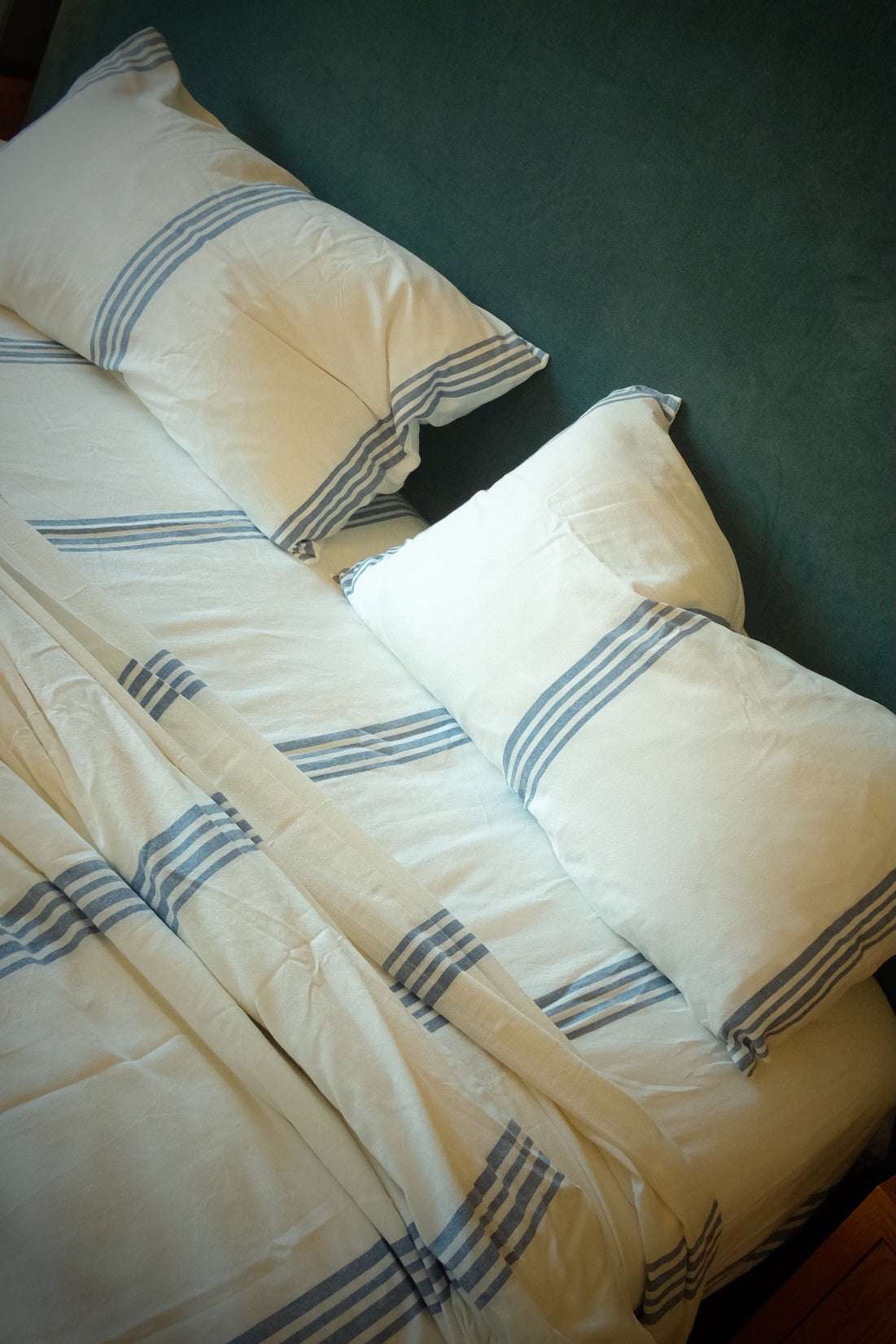 pillowslip set . ecru sea cotton