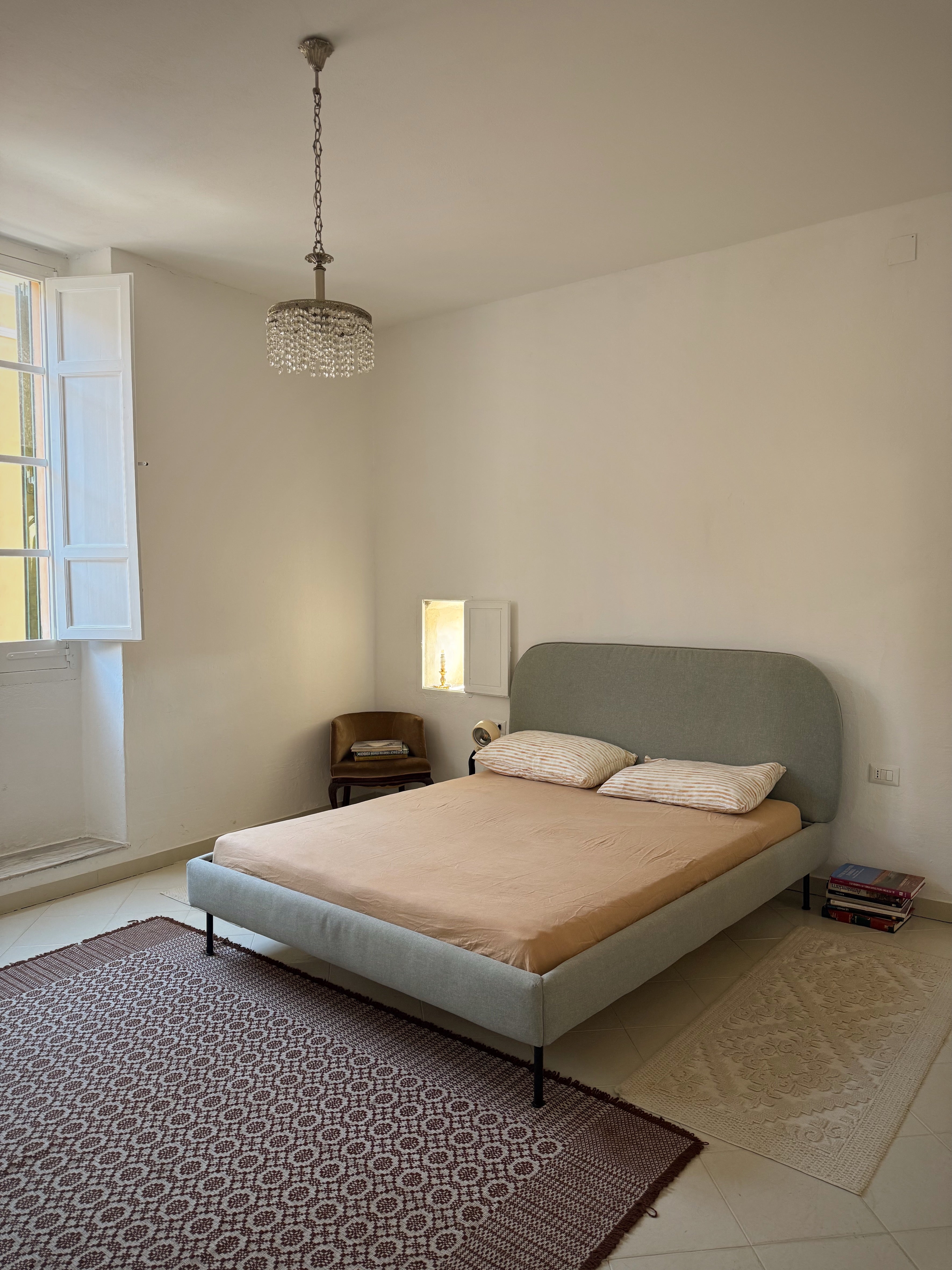 fitted sheet . hazelnut linen