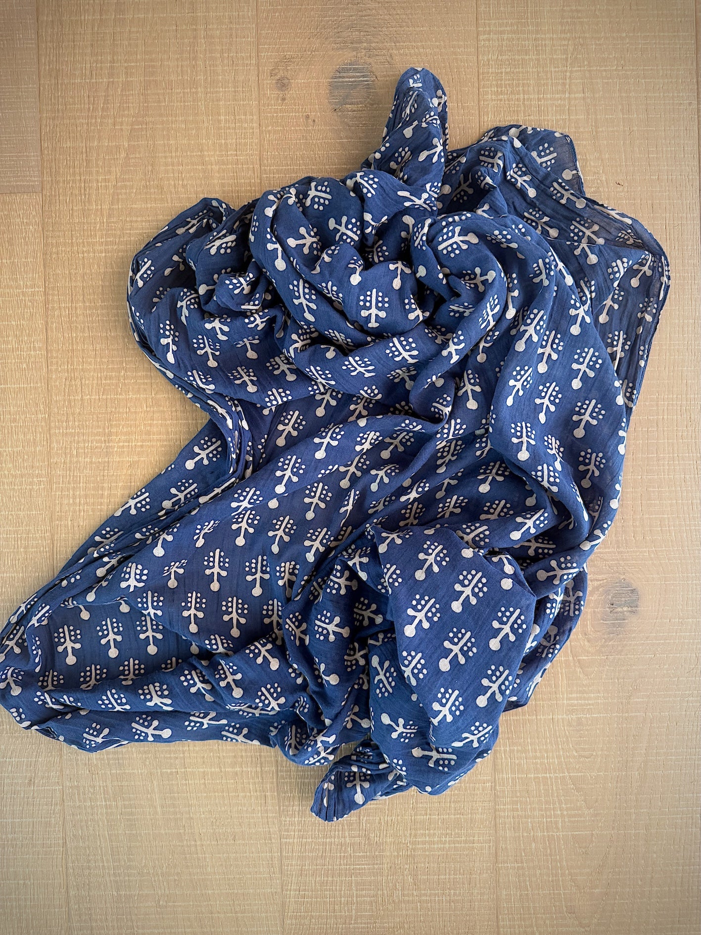 Sarong. Indigo Batik Plant