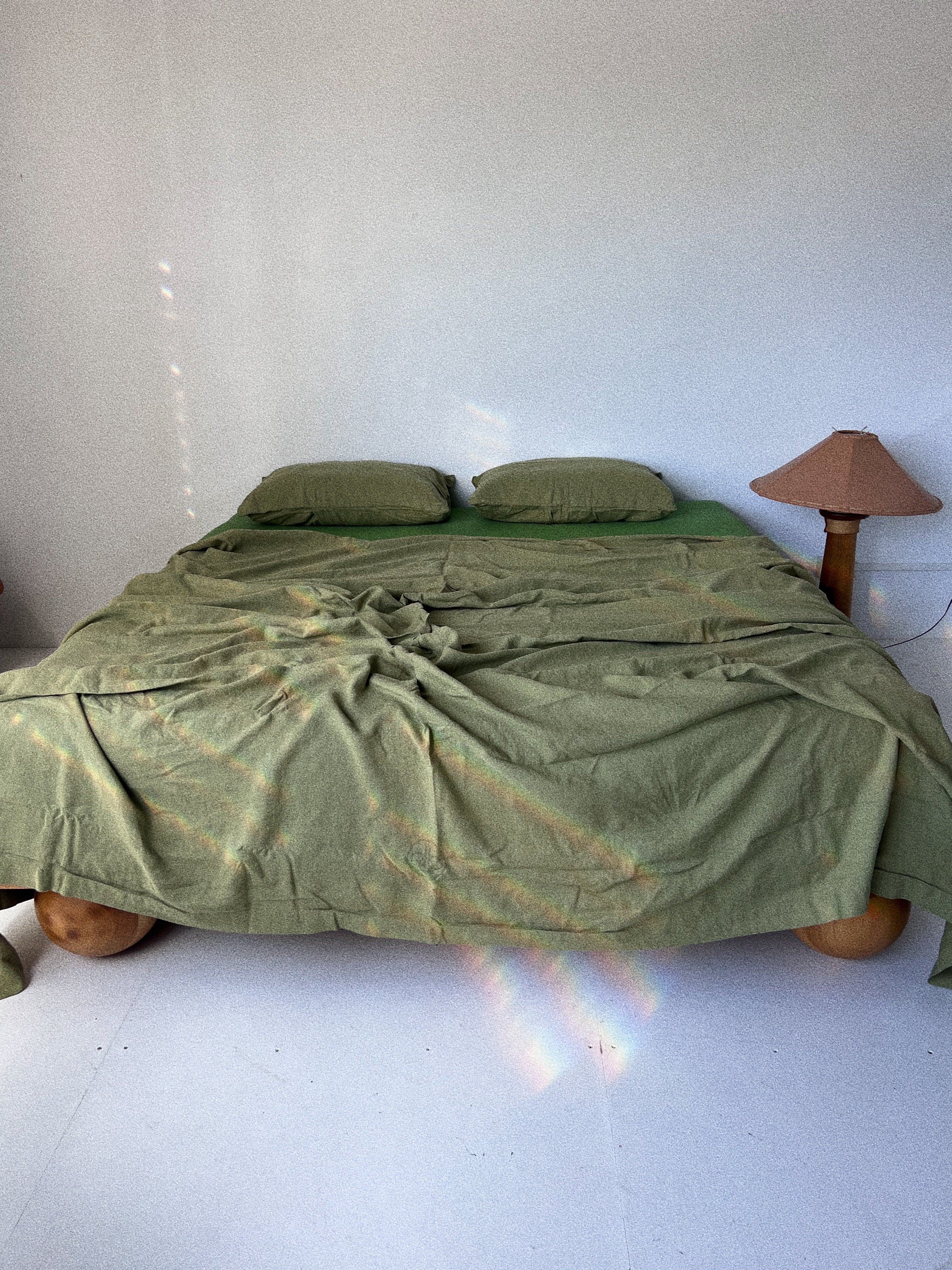 bed cover sheet . moss linen