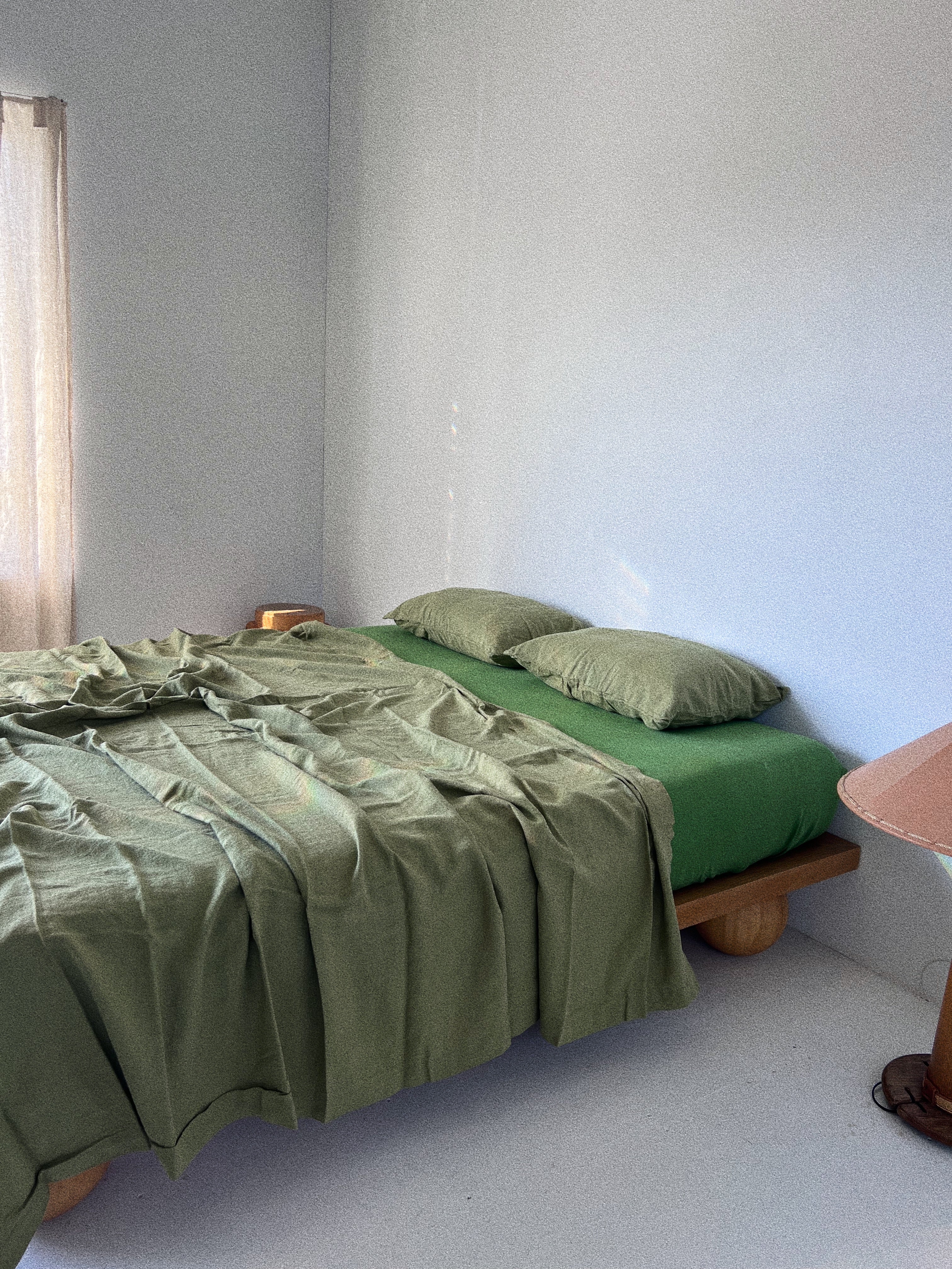 bed cover sheet . moss linen
