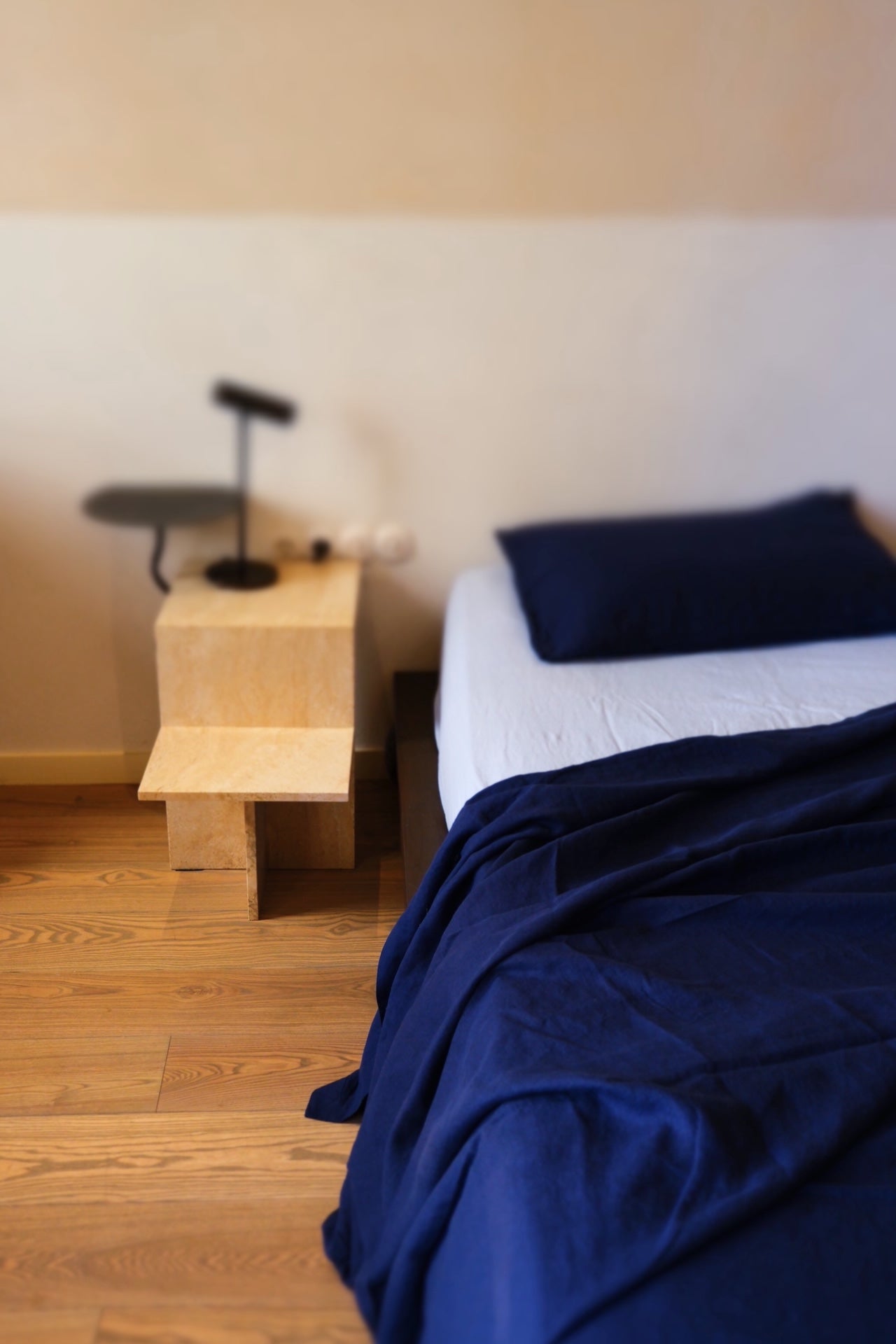 bed cover/ flat sheet . deep navy linen