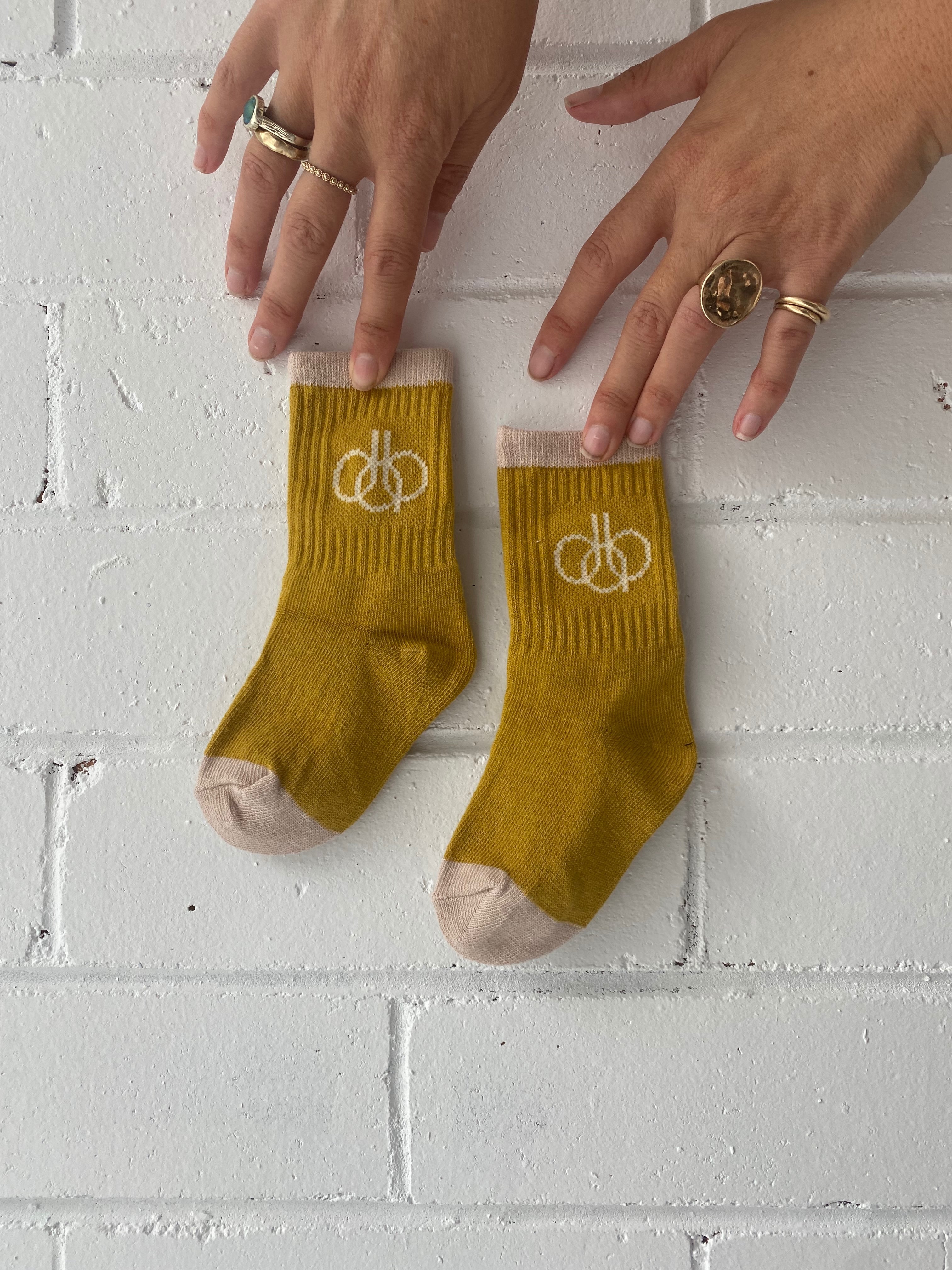 kids dba team sock . mustard+cream