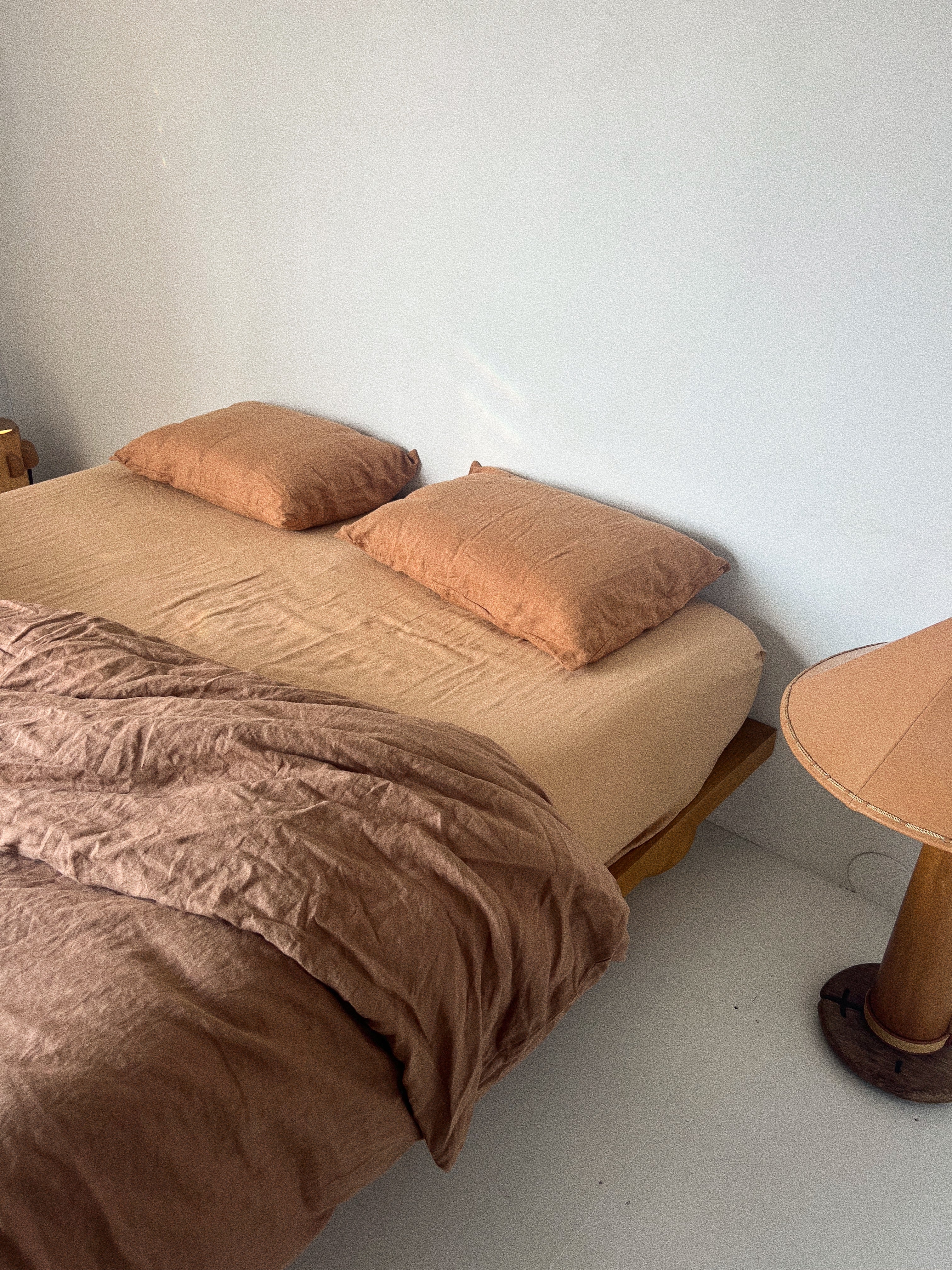 complete bed set . tonal 12