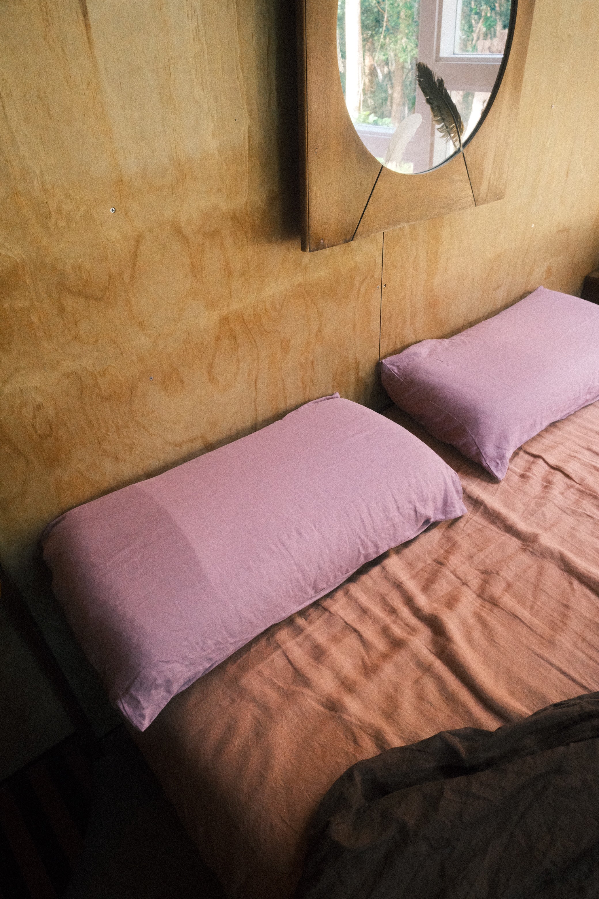 pillowslip set . grape linen