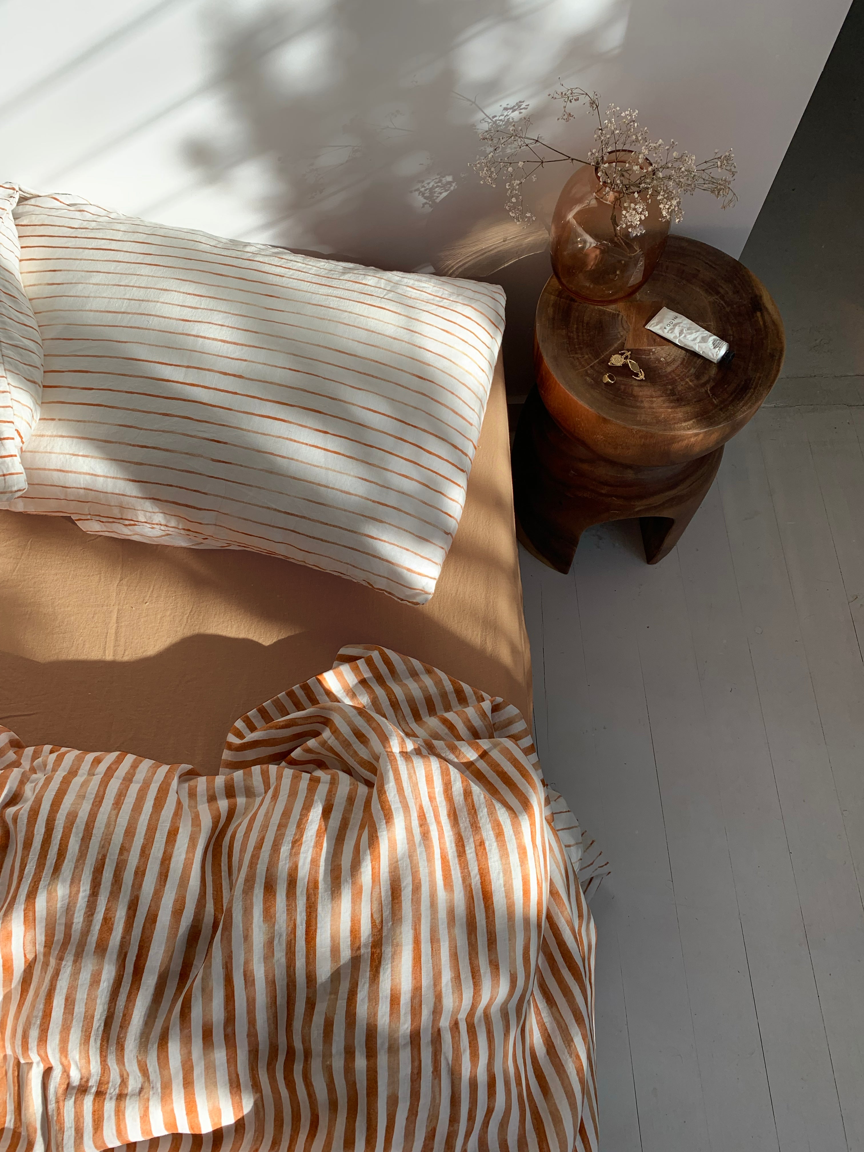 pillowslip set . thin stripe