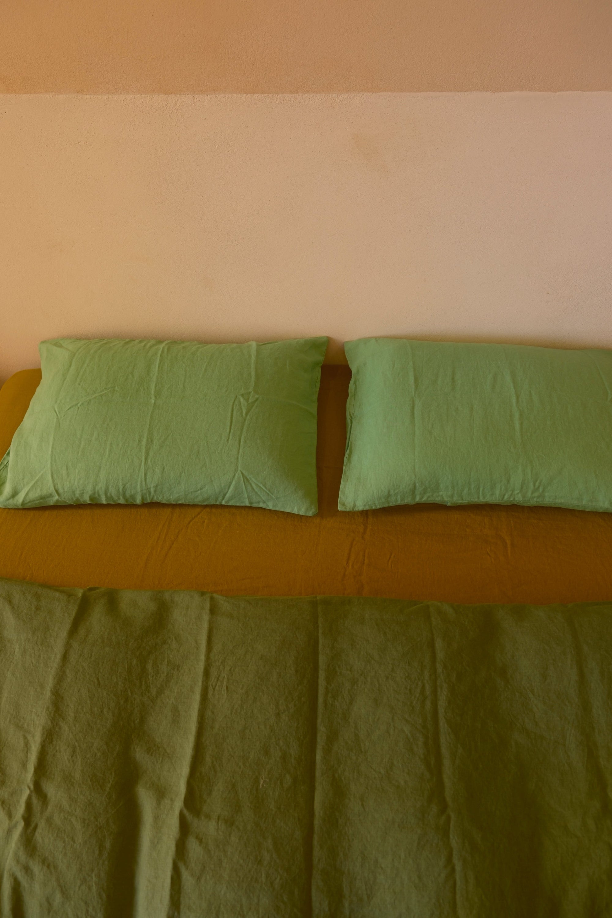 pillowslip set .wasabi linen