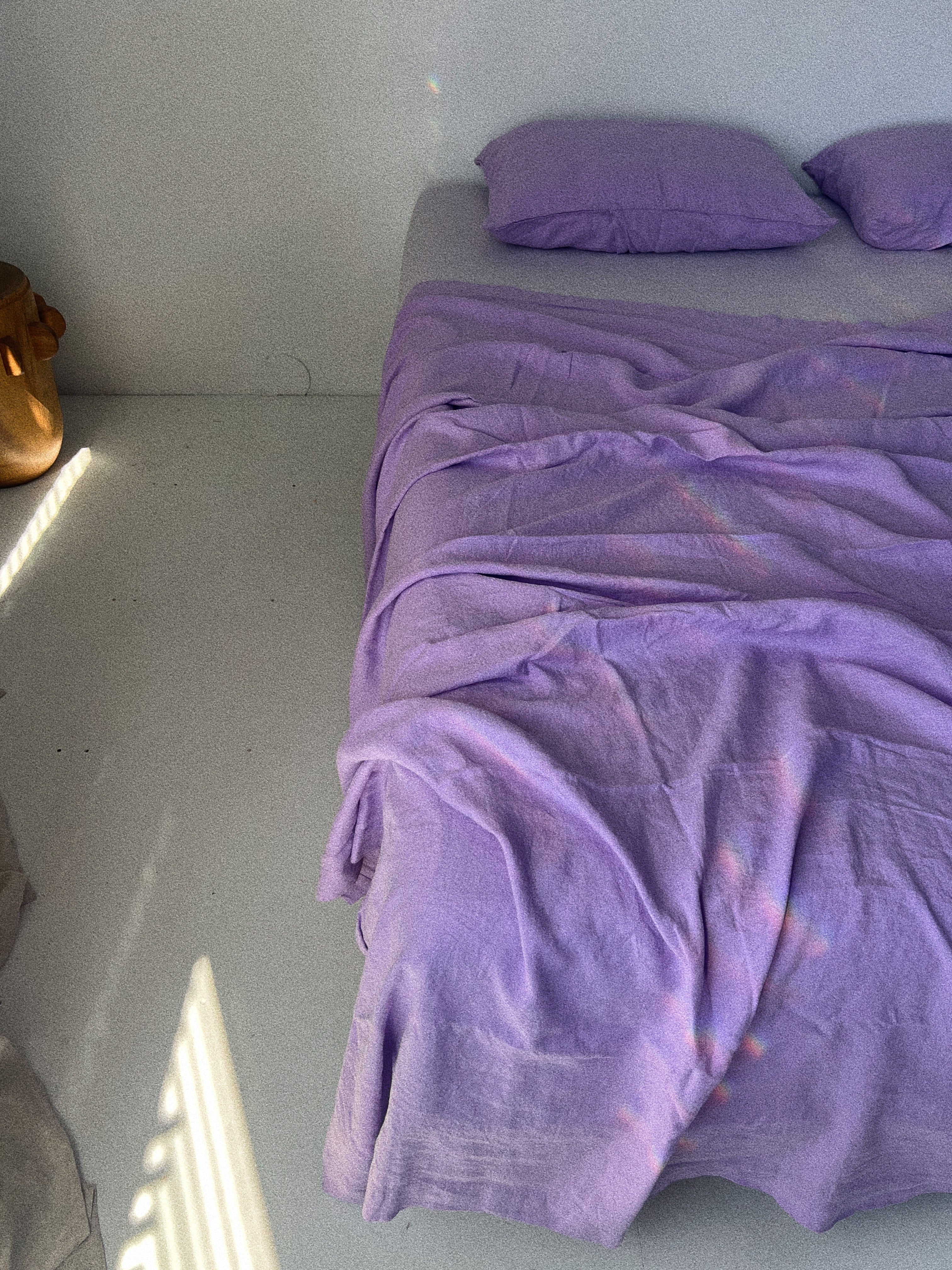 bed cover sheet . jacaranda linen