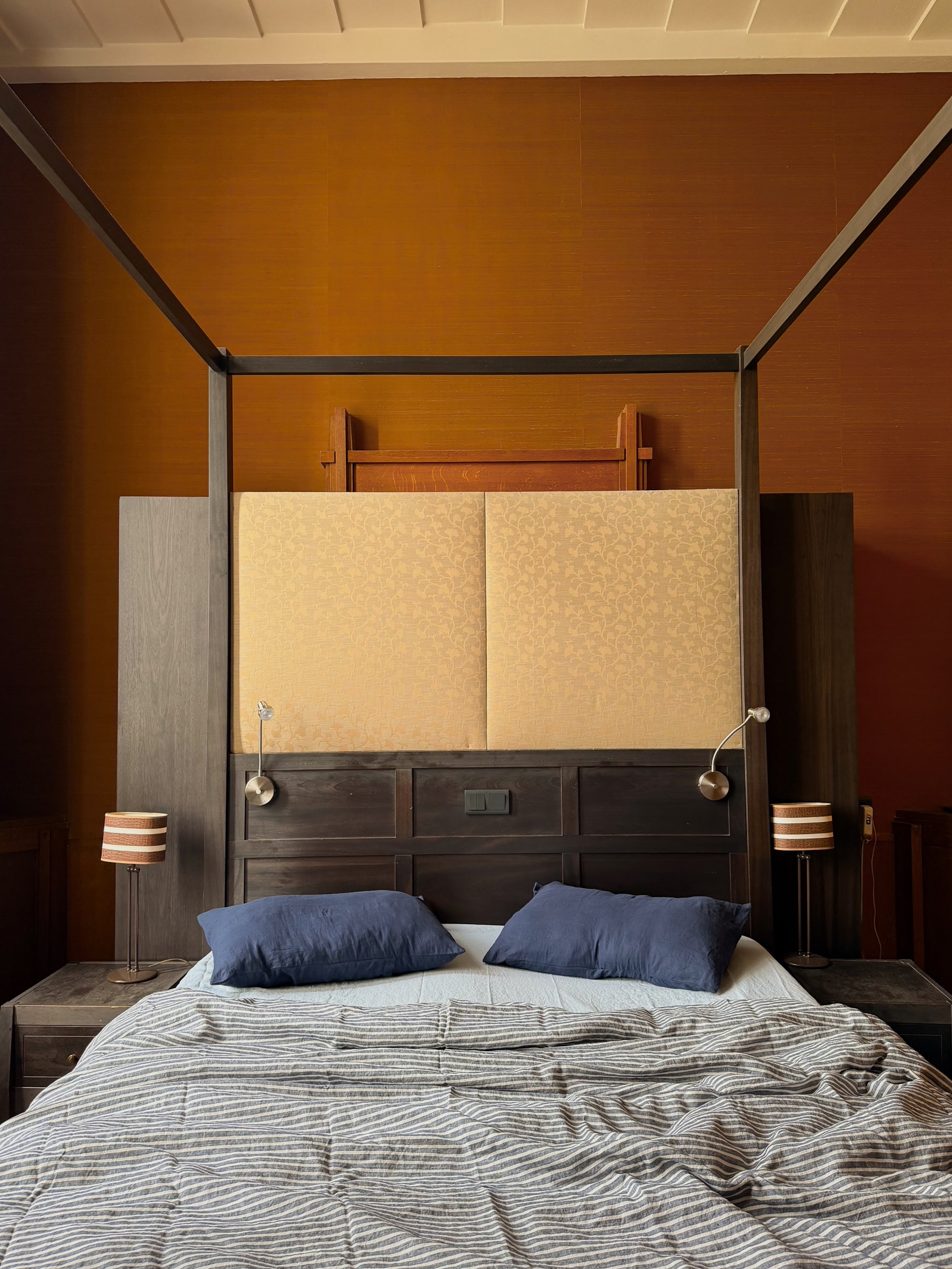 duvet cover . woven stripe linen