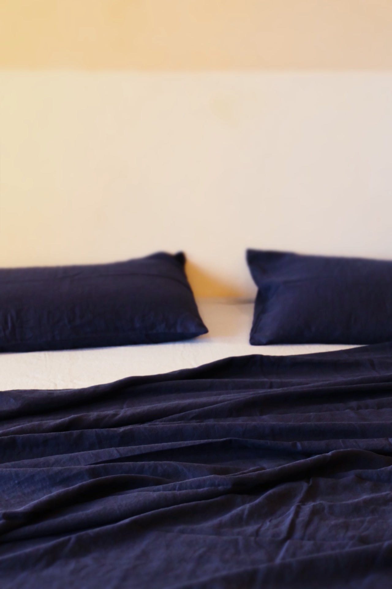 bed cover/ flat sheet . deep navy linen